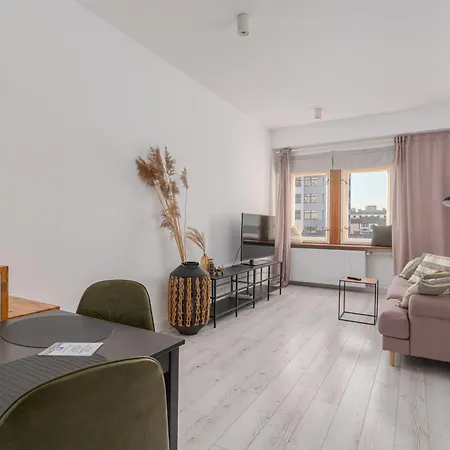 Citystay W Kamienicy Przy Piotrkowskiej *