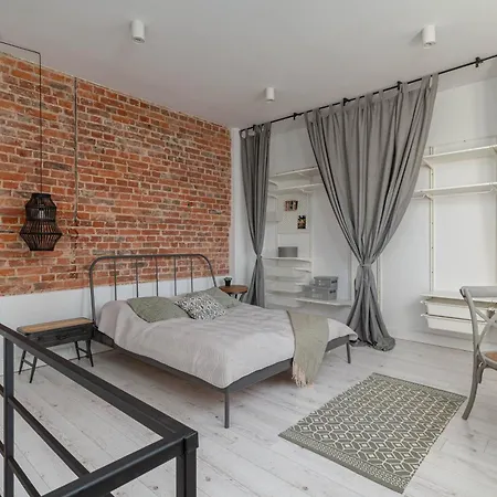 Citystay W Kamienicy Przy Piotrkowskiej *