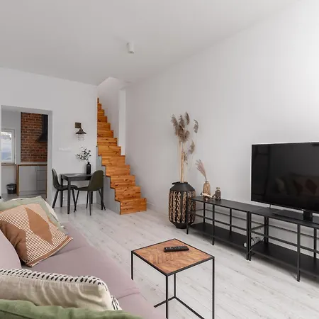 아파트 Citystay W Kamienicy Przy Piotrkowskiej *